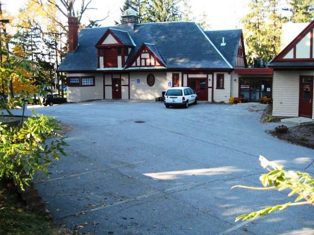 1800 & 1802 Elm St, Manchester, NH 03104